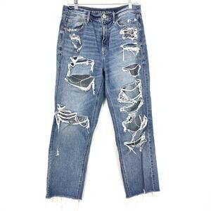 American Eagle Outfitters Blue Distressed Boyfriend Jeans